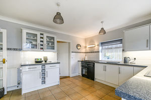 Kitchen- click for photo gallery